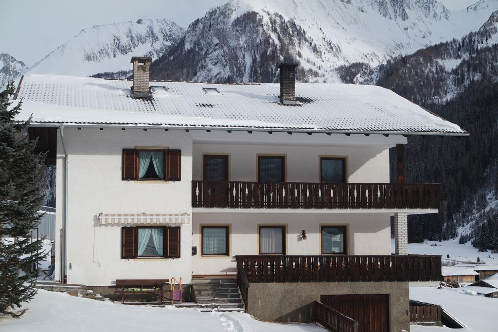 Haus Unterberg Bed & Breakfast San Giacomo Val di Vizze Екстериор снимка